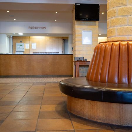 Inn Belfast Exterior photo