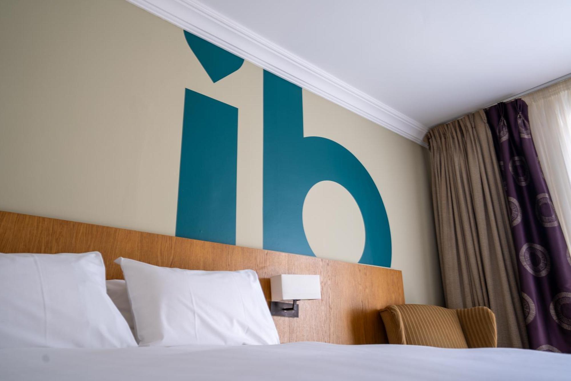 Inn Belfast Exterior photo
