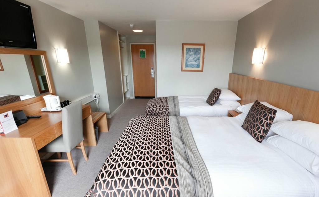 Wellington Park Hotel Belfast Exterior photo